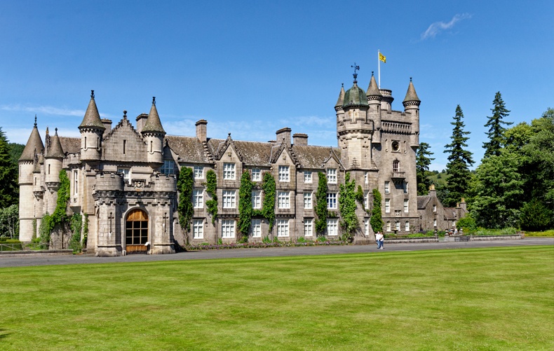 Balmoral Castle - Fife Arms