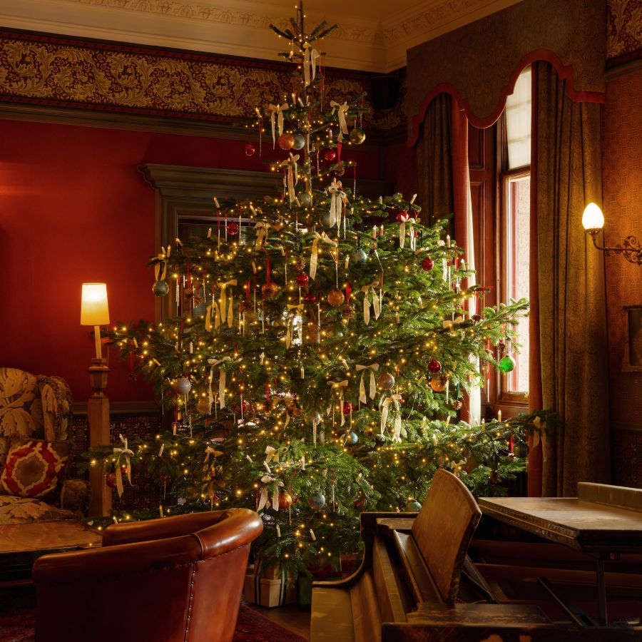 The Christmas tree in the lobby at the Fife Arms