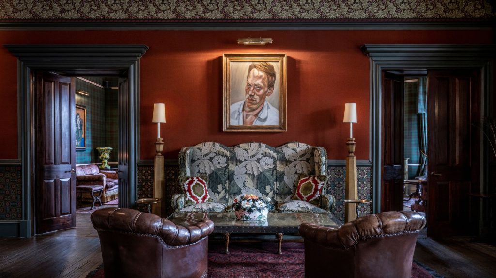 Lucian Freud portrait in the lobby